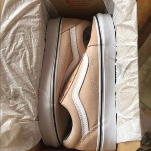 vans old skool frappe & true white womens shoes